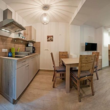 Apartments Villa Vesna Pokljuka ゴレンスカ地方 エクステリア 写真