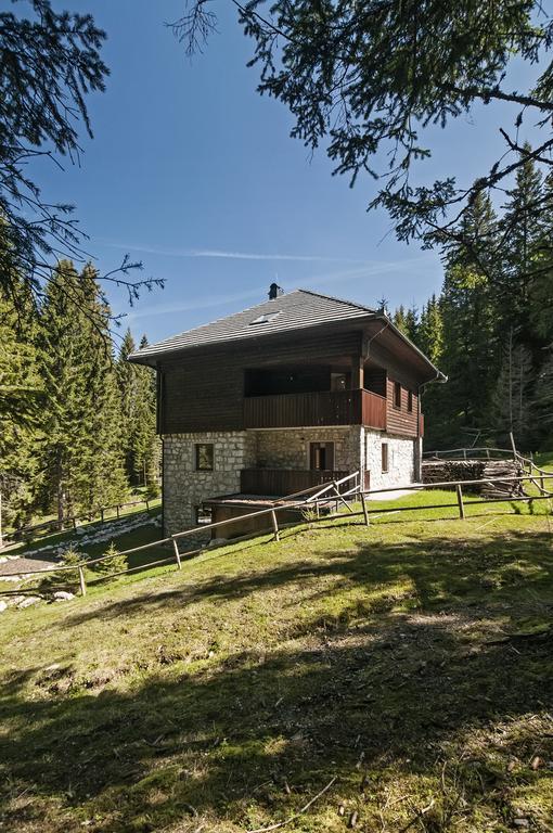 Apartments Villa Vesna Pokljuka ゴレンスカ地方 エクステリア 写真